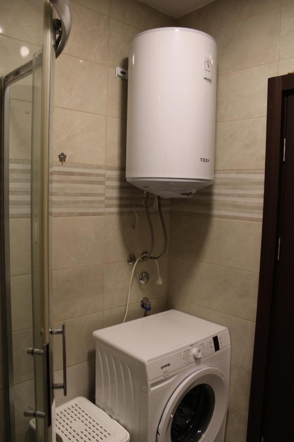 Delta Studio Apartman Podgorica Esterno foto