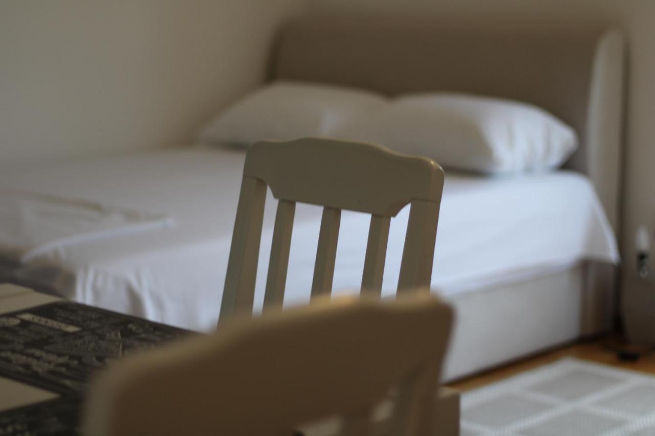 Delta Studio Apartman Podgorica Esterno foto